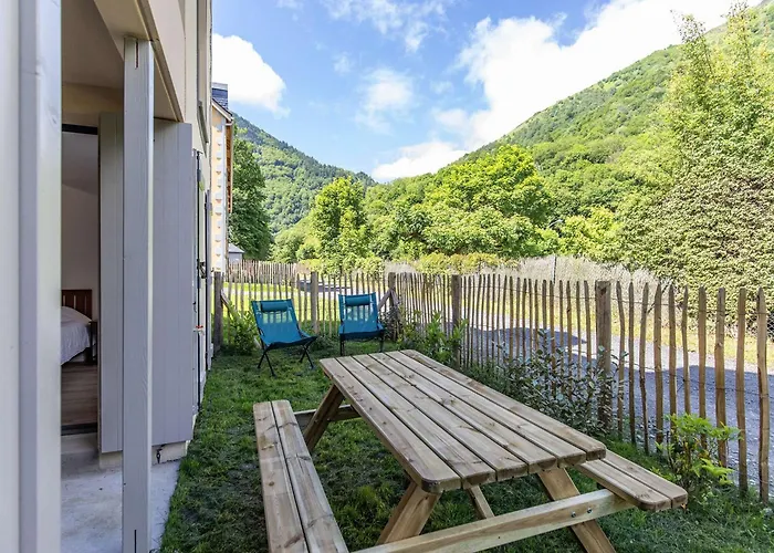 T3, Terrasse, Parking, Animaux Acceptes, Proche Telecabine Et Centre De - Fr-1-401-305 * Cauterets