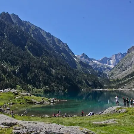 T3, Terrasse, Parking, Animaux Acceptes, Proche Telecabine Et Centre De - Fr-1-401-305 *