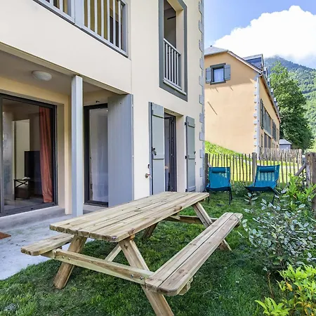 T3, Terrasse, Parking, Animaux Acceptes, Proche Telecabine Et Centre De - Fr-1-401-305