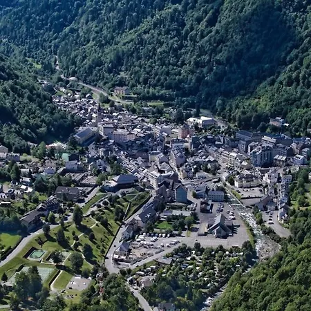 T3, Terrasse, Parking, Animaux Acceptes, Proche Telecabine Et Centre De - Fr-1-401-305 *